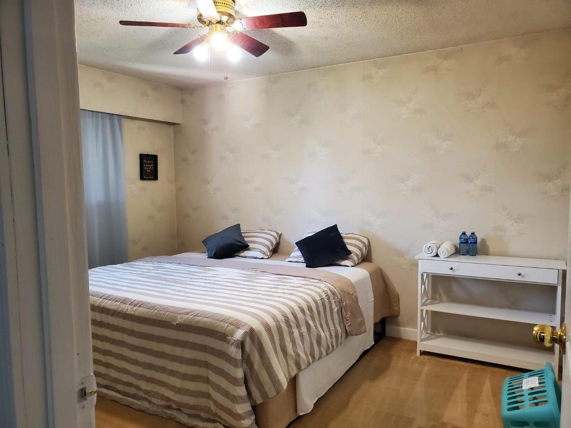 أبوتسفورد Farhad'S B&B المظهر الخارجي الصورة