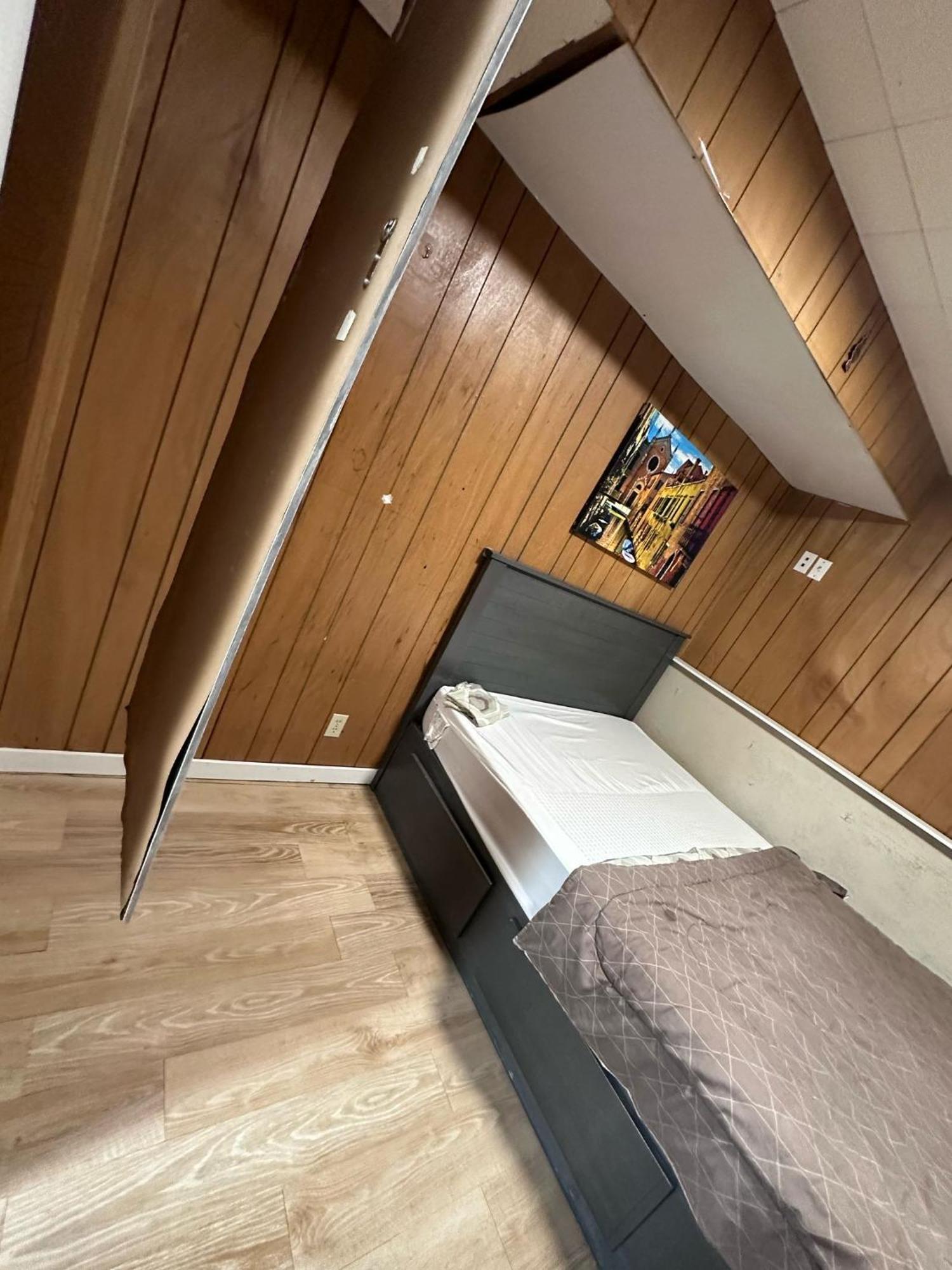 أبوتسفورد Farhad'S B&B المظهر الخارجي الصورة