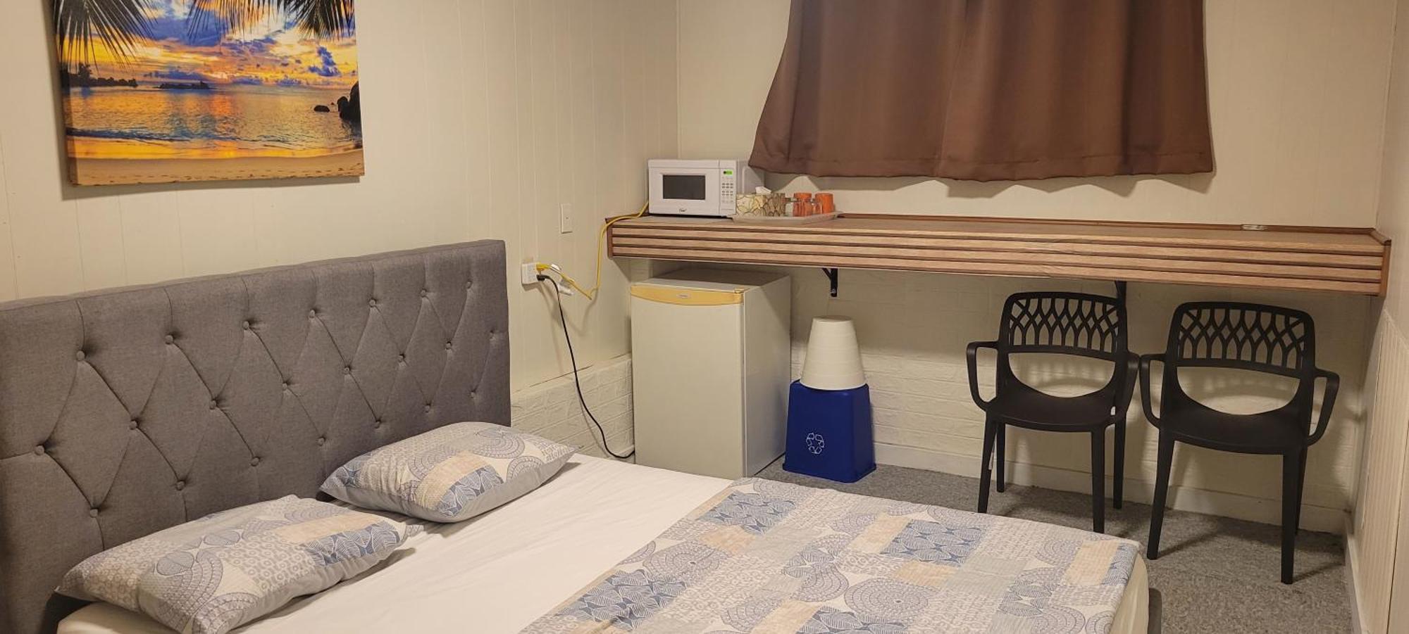 أبوتسفورد Farhad'S B&B المظهر الخارجي الصورة