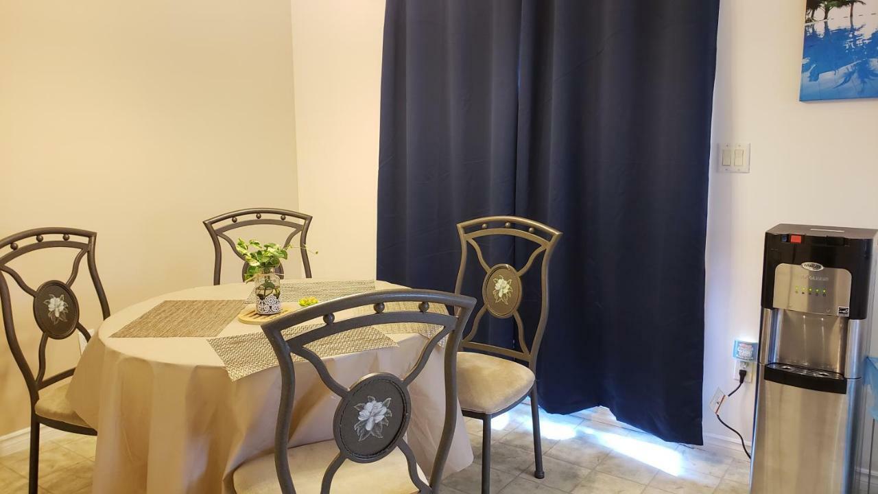 أبوتسفورد Farhad'S B&B المظهر الخارجي الصورة